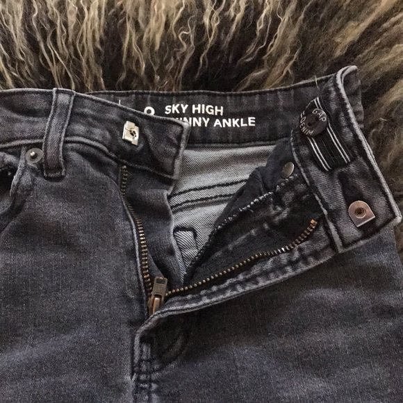 Girl’s sky high skinny Ankle jeans size 8 - Picture 3 of 8